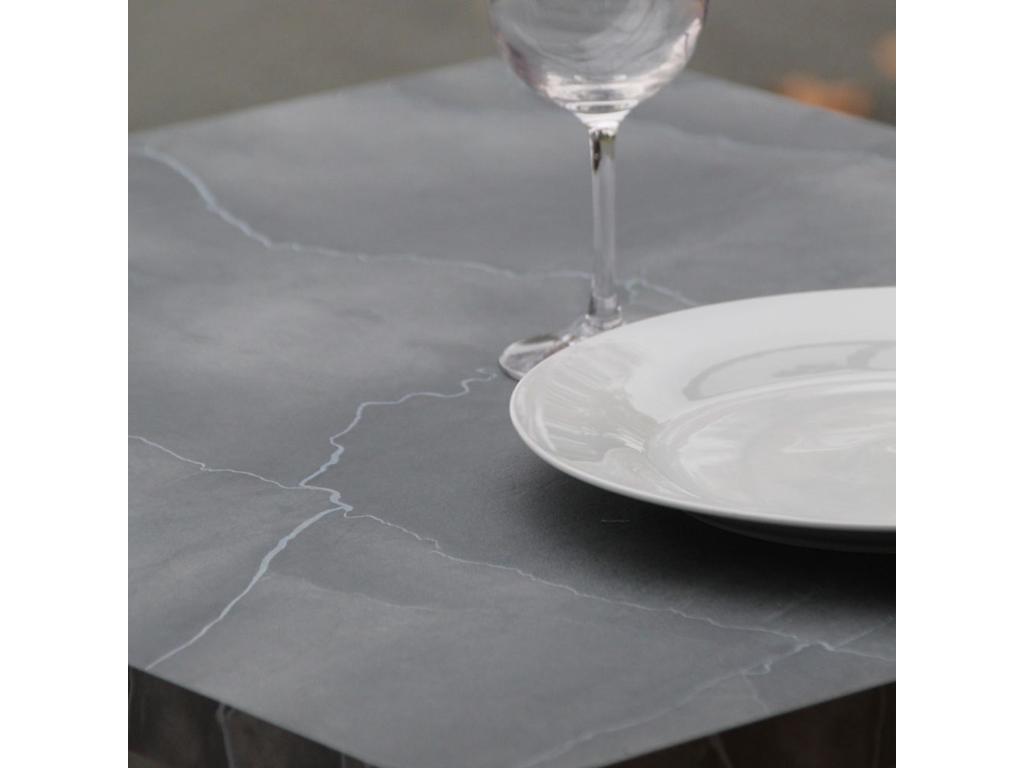 Table ronde 70 cm - modèle Round pied blanc lune bleue AVYV53622